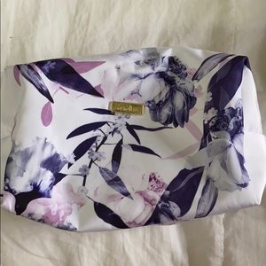 Laline makeup/toiletry bag